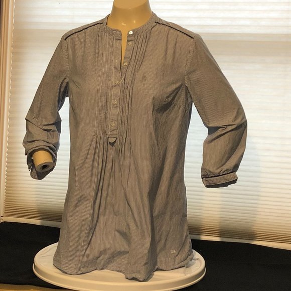 Tommy Hilfiger blue and white pinstriped shirt - Picture 2 of 4